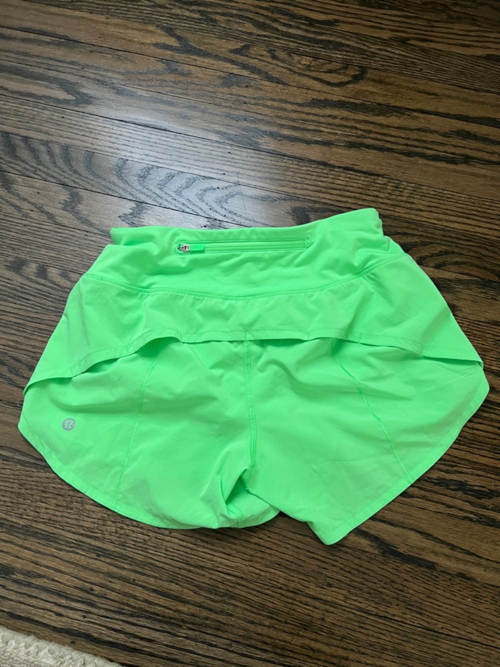 Lululemon Speed Up Neon Green Athletic Short size 4 with 2.5 inseam